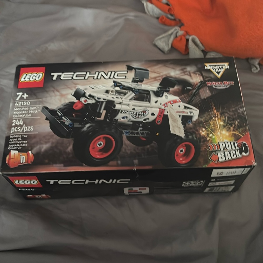 Lego Technic Monster Jam truck